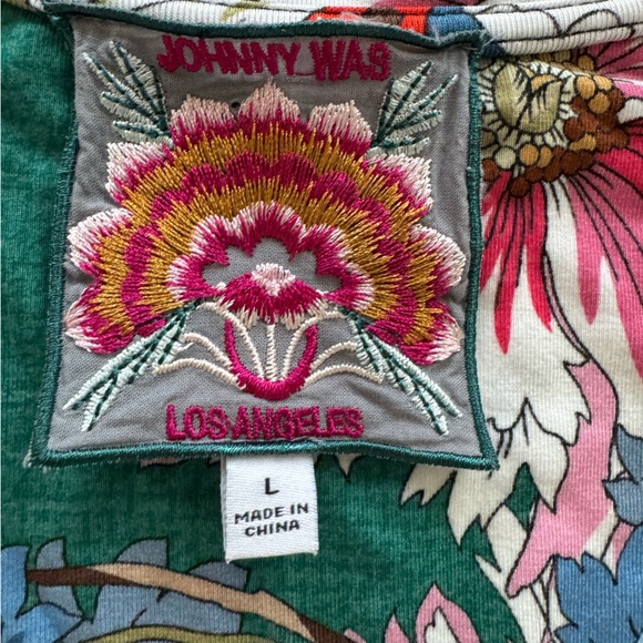 Johnny Was Marritt Favorite Long sleeve, V Neck Tee bamboo - Picture 5 of 5